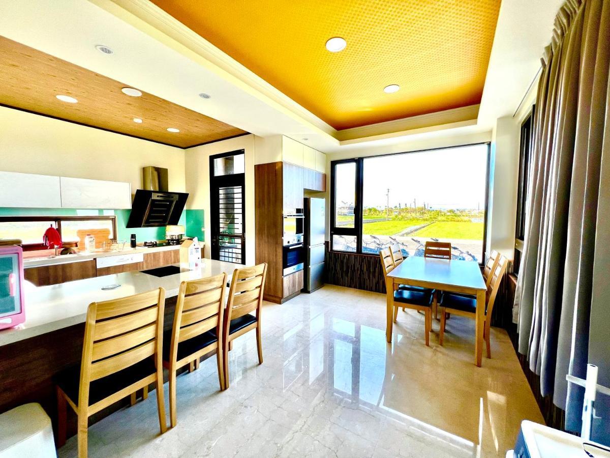 Xin Yi Bed & Breakfast Wujie Exterior photo